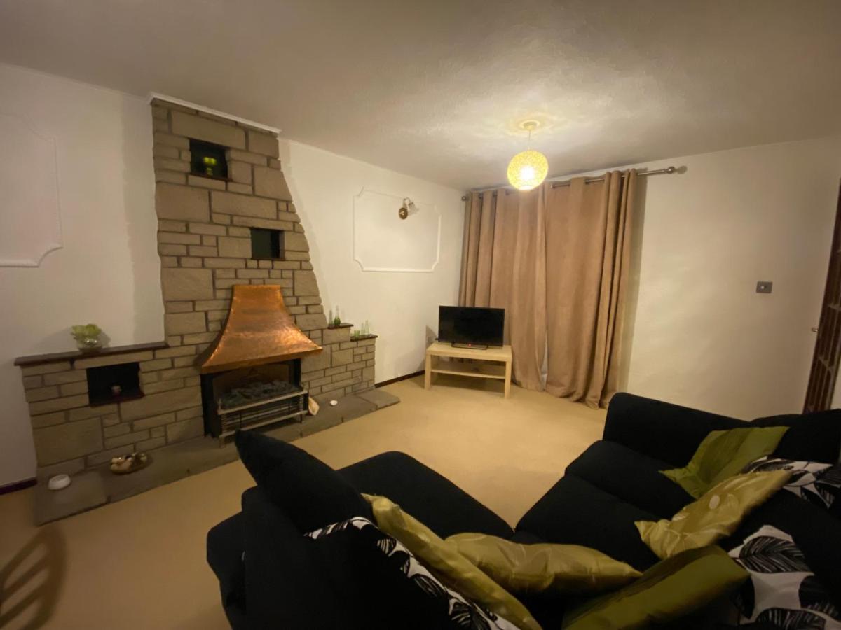 Serene 4Br In Harborne Close To Qe Hospital, Harborne Centre 버밍엄 외부 사진
