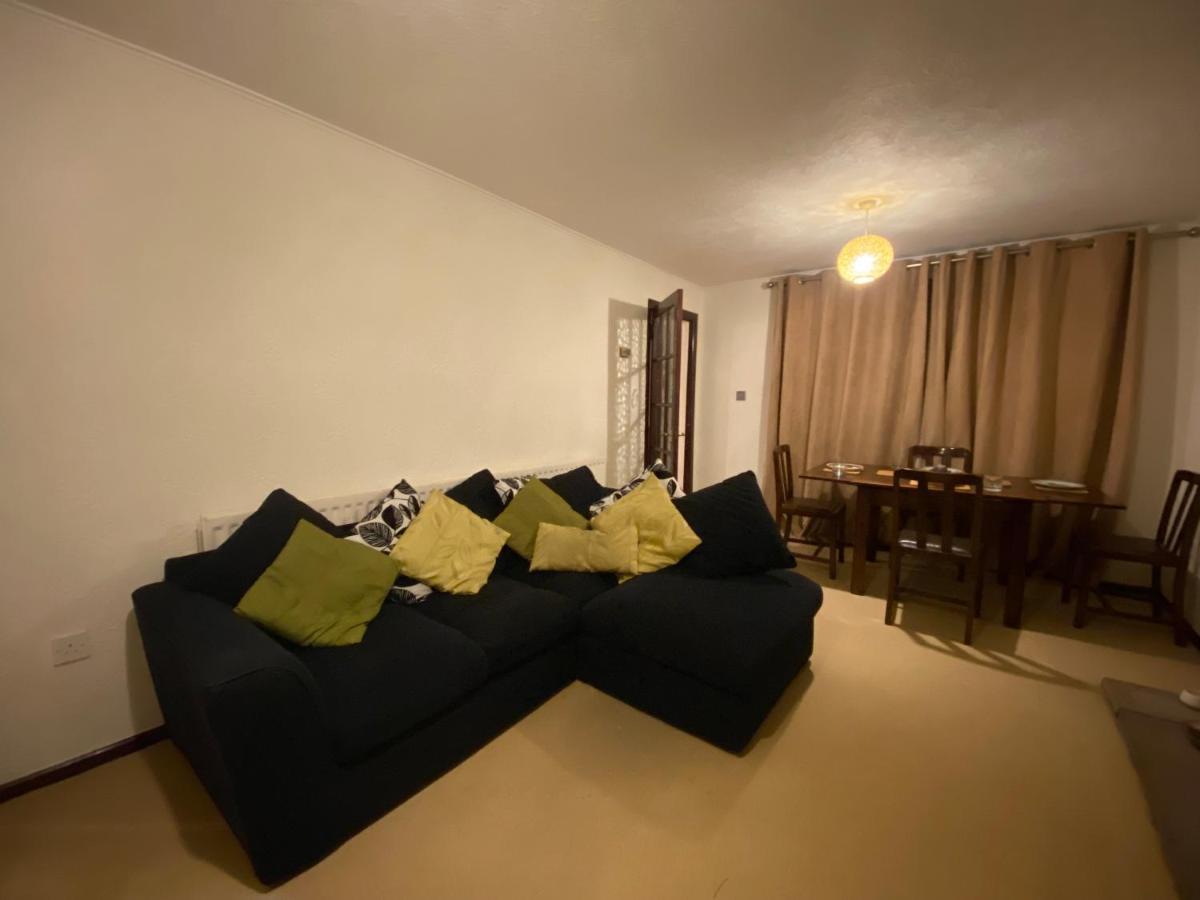 Serene 4Br In Harborne Close To Qe Hospital, Harborne Centre 버밍엄 외부 사진