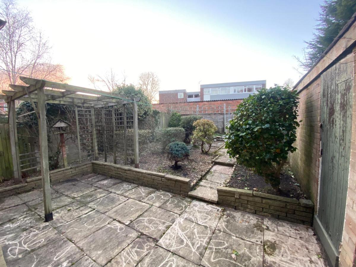 Serene 4Br In Harborne Close To Qe Hospital, Harborne Centre 버밍엄 외부 사진